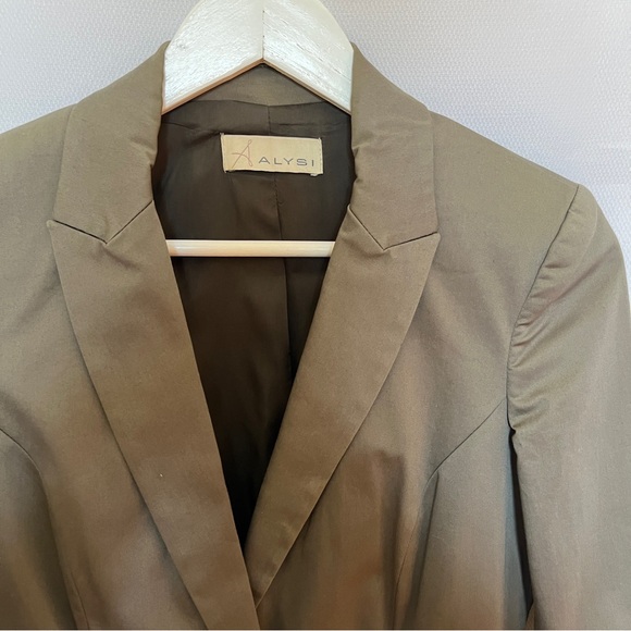 Alysi sage green blazer - Picture 2 of 6